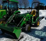 2015 John Deere 1025R Tractor - Image 6