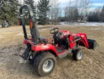 2009 Massey Ferguson GC2400 Tractor - Image 3