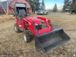 2009 Massey Ferguson GC2400 Tractor - Image 9