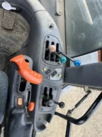 2012 New Holland TV6070 Tractor - Image 18