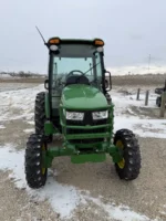 2019 John Deere 4052R Tractor - Image 4