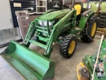 2018 John Deere 4052R Tractor - Image 15