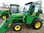 John Deere 3038E Tractor - Image 4