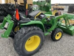 John Deere 3032E Tractor - Image 12