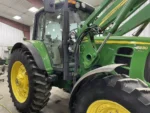 2009 John Deere 7330 Tractor - Image 4