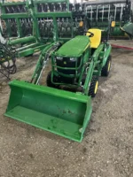 2022 John Deere 1023E Tractor
