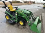 2022 John Deere 1025R Tractor - Image 10
